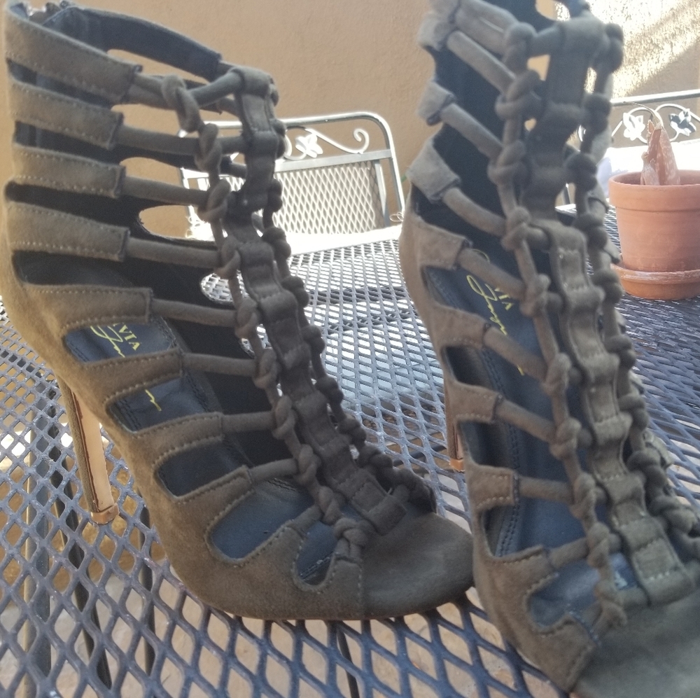 Army green heels suede